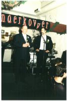 pictures/2002/2002-12-13-gala1-3